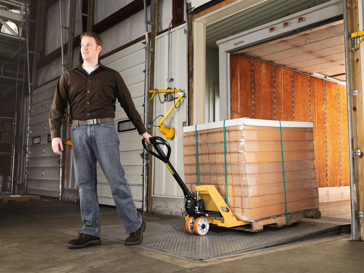 Cat® C25H Hand Pallet Truck (2.500 kg) Indonesia