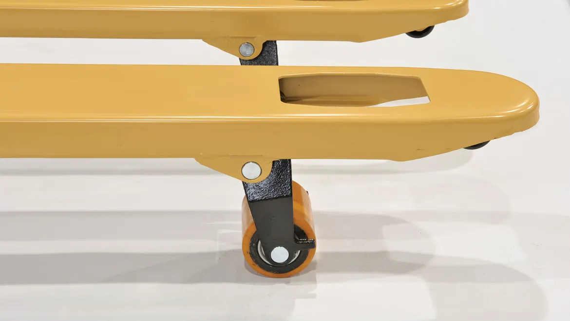 Cat® C25H Hand Pallet Truck (2.500 kg) - Tampilan 3