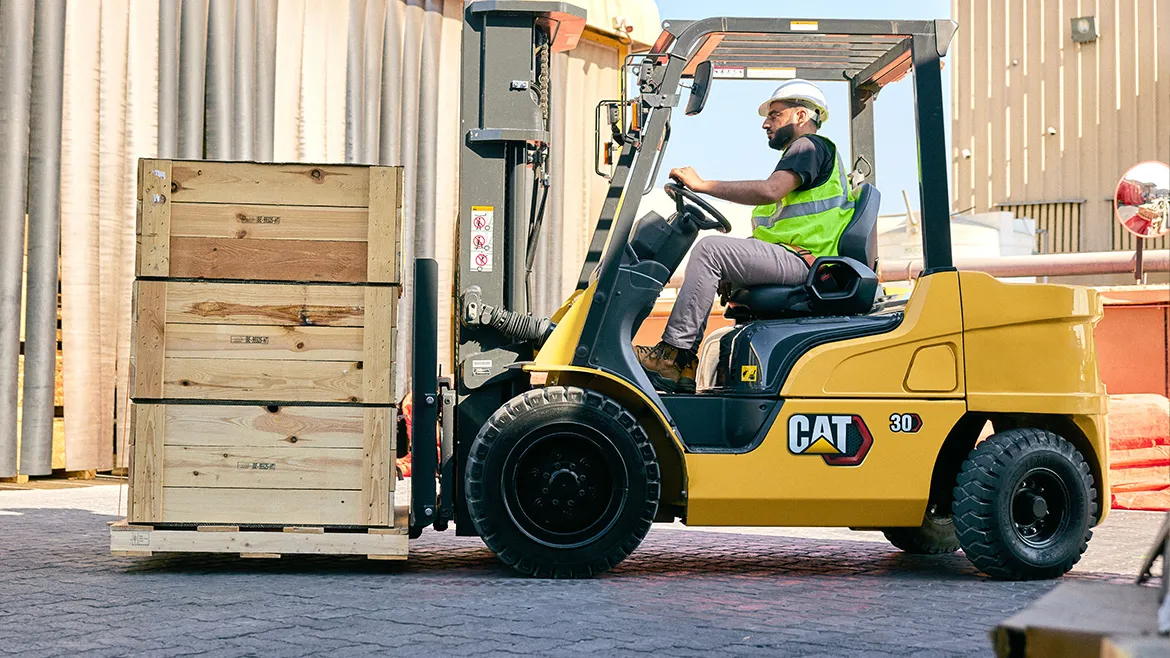 Cat® DP20PT Compact Diesel Powered Forklift (2.000 kg) - Tampilan 4