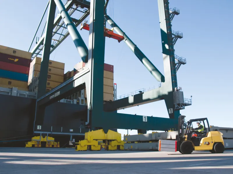 Cat® GP45NT Heavy-Duty Petrol/LPG Forklift (4.500 kg) - Tampilan 4