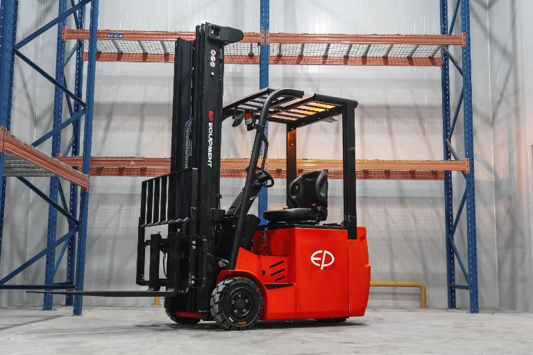 Forklift EP Equipment CPD15TV8 - Tampilan 10