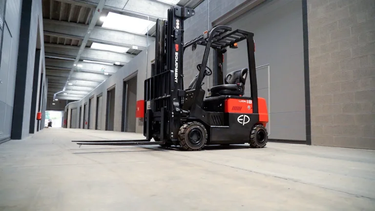 Forklift EP Equipment CPD18FVL - Tampilan 7