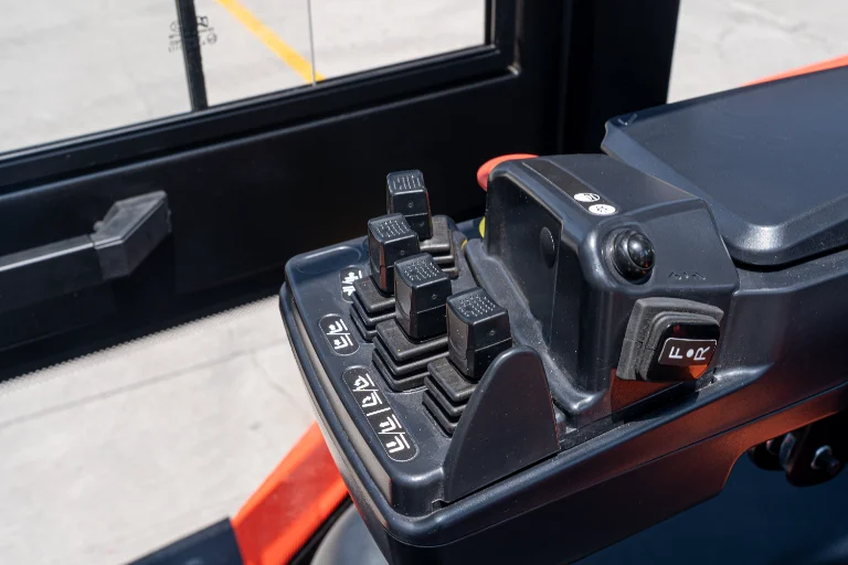 Forklift EP Equipment EFL120-6-HV-PRO - Tampilan 14