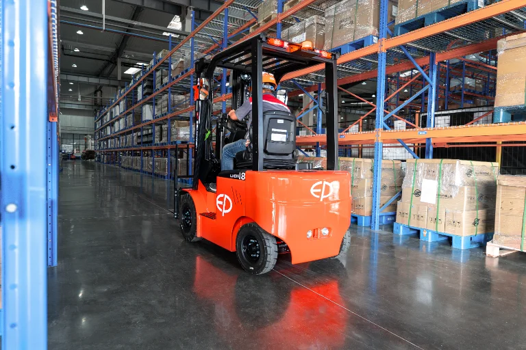 Forklift EP Equipment EFL183 - Tampilan 13