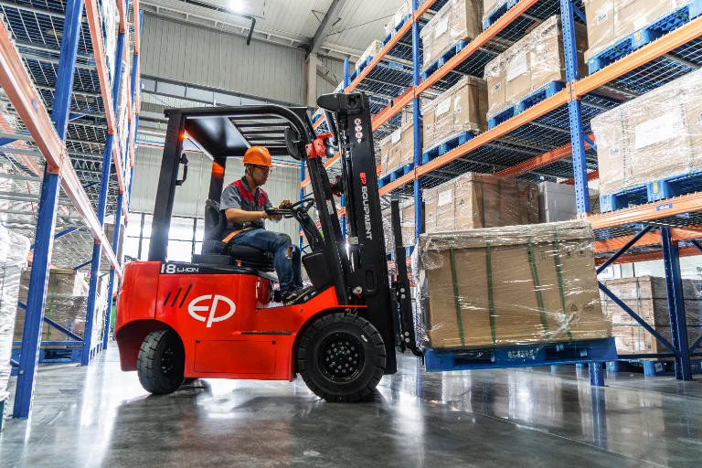Forklift EP Equipment EFL183 - Tampilan 7