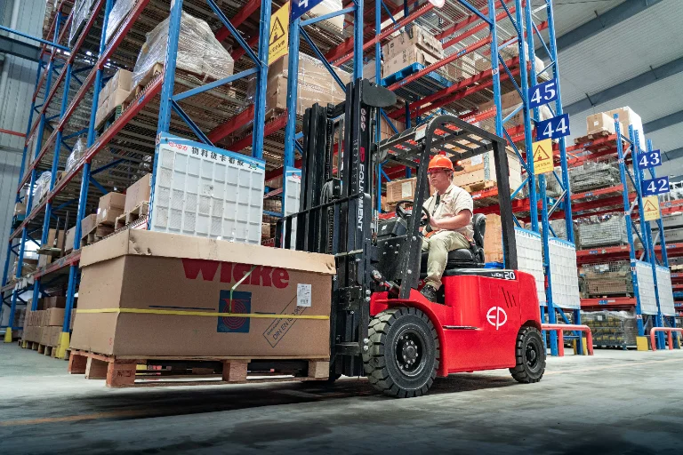 Forklift EP Equipment EFL201 - Tampilan 14