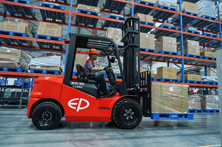 Forklift EP Equipment EFL252X5 - Tampilan 12