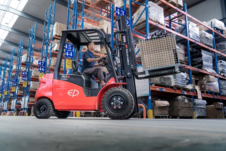 Forklift EP Equipment EFL252 - Tampilan 12