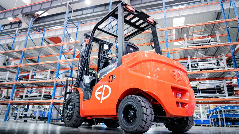 Forklift EP Equipment EFL253P - Tampilan 11