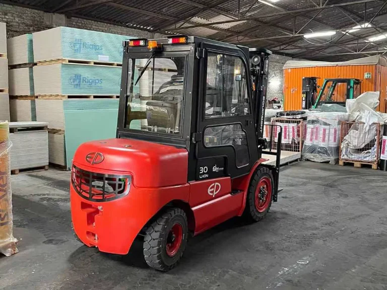 Forklift EP Equipment EFL302 - Tampilan 7