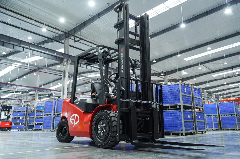 Forklift EP Equipment EFL352X5 - Tampilan 13
