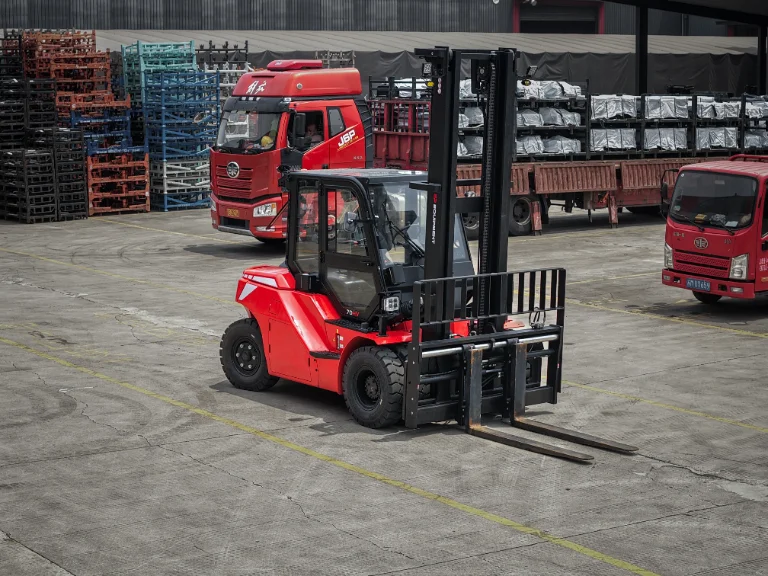 Forklift EP Equipment EFL75-6-HV-PRO - Tampilan 13
