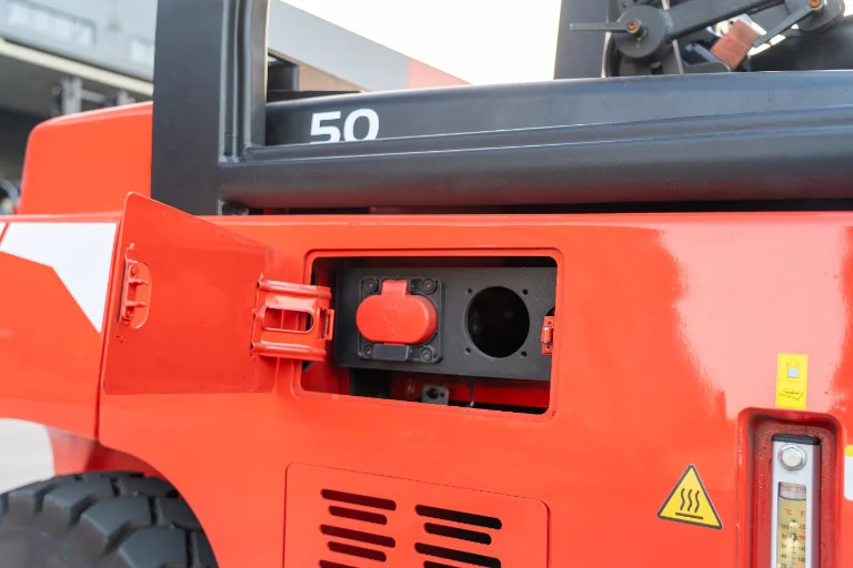 Forklift EP Equipment EFL804-6 - Tampilan 12