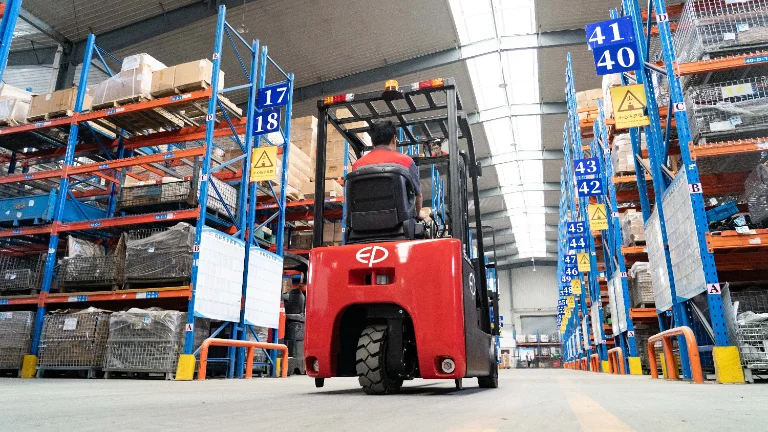 Forklift EP Equipment EFS151 - Tampilan 10
