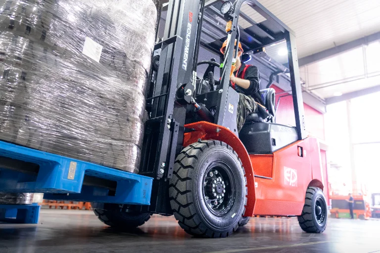 Forklift EP Equipment EFX2-251 - Tampilan 11