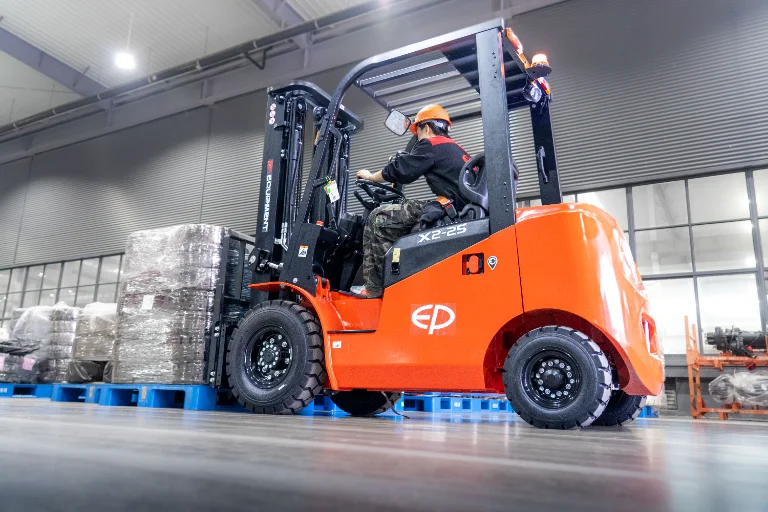 Forklift EP Equipment EFX2-251 - Tampilan 13