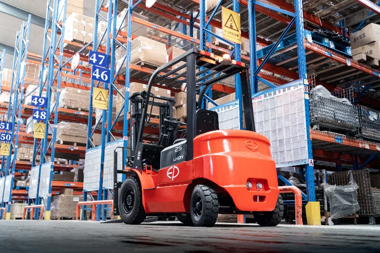 Forklift EP Equipment EFX3-301 - Tampilan 7