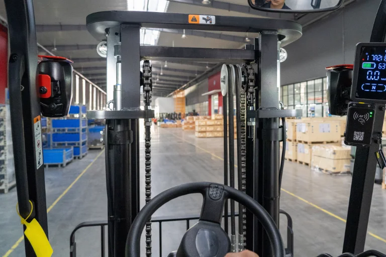 Forklift EP Equipment EFX4-301 - Tampilan 12