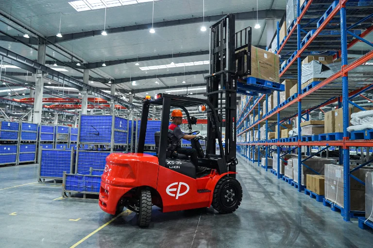 Forklift EP Equipment EFX5-251 - Tampilan 12