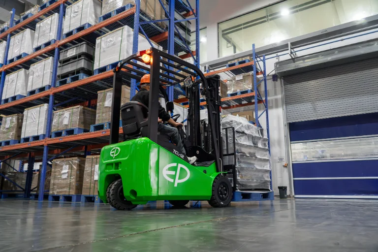Forklift EP Equipment TCL122 - Tampilan 8