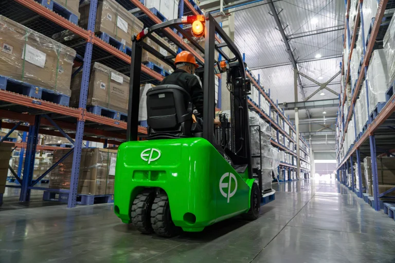Forklift EP Equipment TCL122 - Tampilan 9