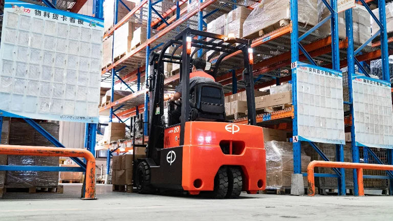 Forklift EP Equipment TVL151 - Tampilan 15
