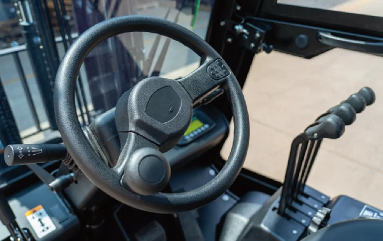 Forklift EP Equipment TVL151 - Tampilan 16