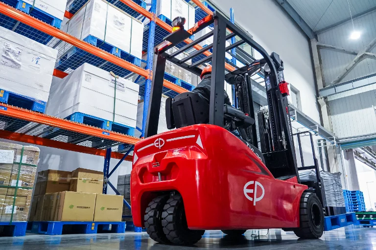 Forklift EP Equipment TVL182 - Tampilan 14