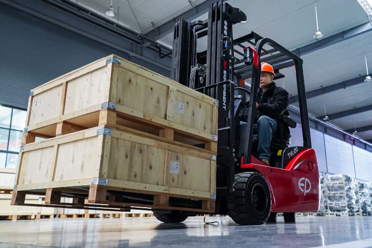 Forklift EP Equipment TVL182 - Tampilan 16