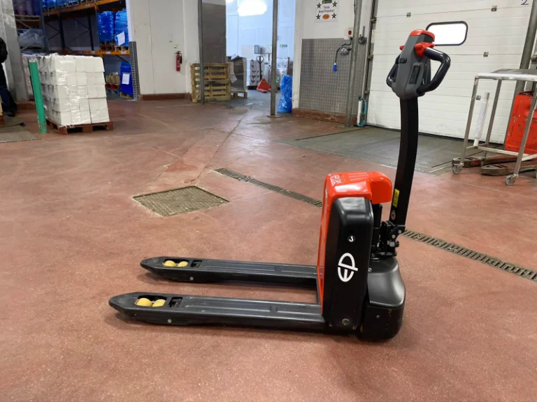 Forklift EP Equipment EPL154 - Tampilan 10