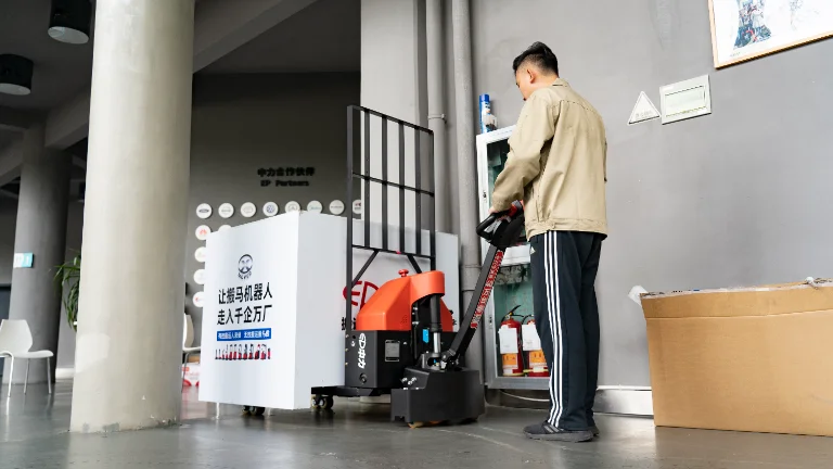 Forklift EP Equipment EPT20-15ET2 - Tampilan 3