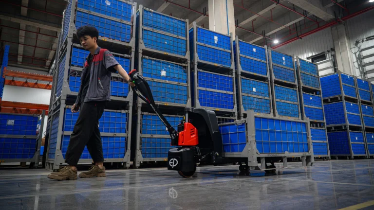 Forklift EP Equipment F4E - Tampilan 8