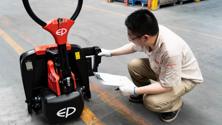 Forklift EP Equipment F4 - Tampilan 9