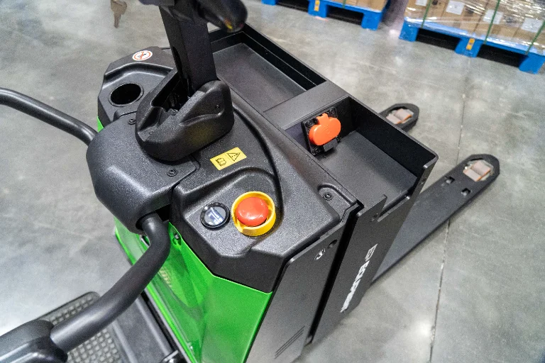 Forklift EP Equipment RPL201E - Tampilan 14