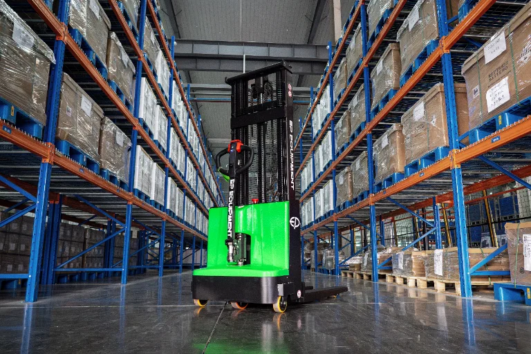 Forklift EP Equipment DS4 - Tampilan 3