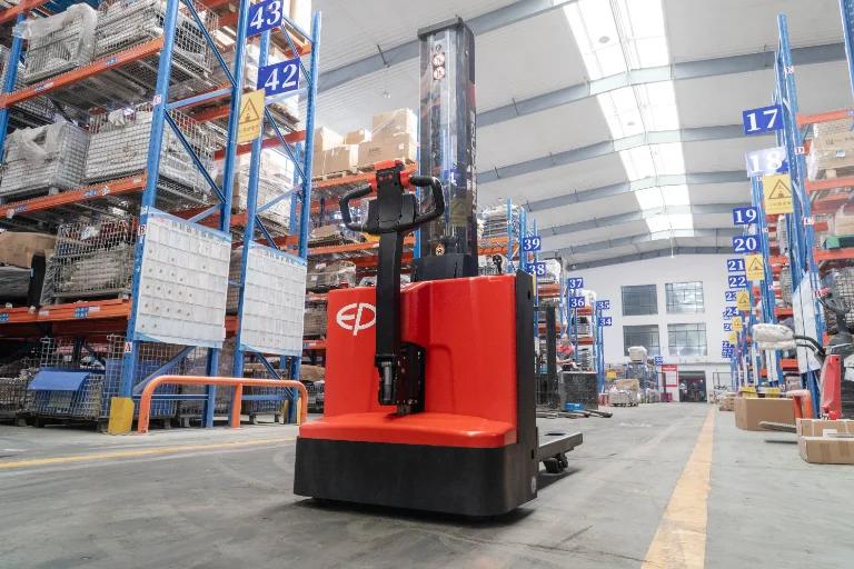 Forklift EP Equipment ESi161 - Tampilan 16