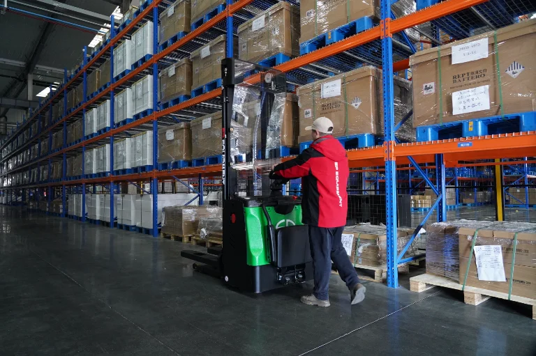 Forklift EP Equipment RSB202 - Tampilan 8