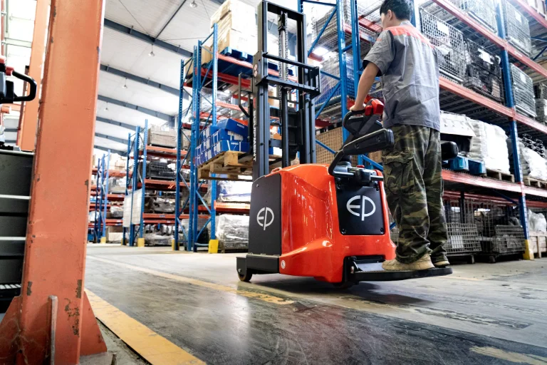 Forklift EP Equipment RSC082 - Tampilan 12