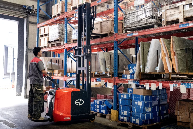 Forklift EP Equipment RSC082 - Tampilan 18