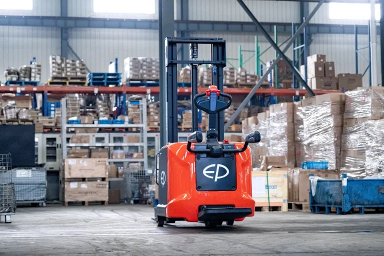 Forklift EP Equipment RSC152 - Tampilan 11