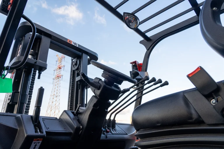 Forklift EP Equipment CPCD50T9-6 - Tampilan 8