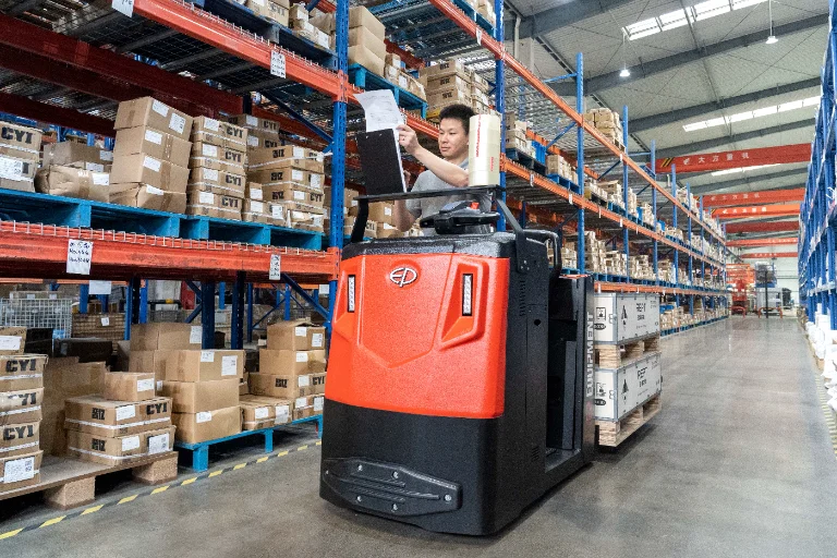 Forklift EP Equipment TPL251 - Tampilan 11