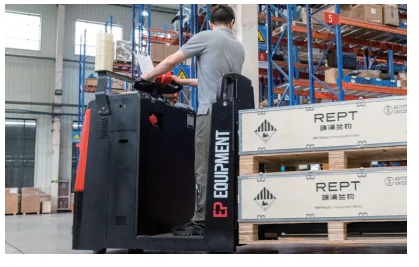 Forklift EP Equipment TPL251 - Tampilan 4