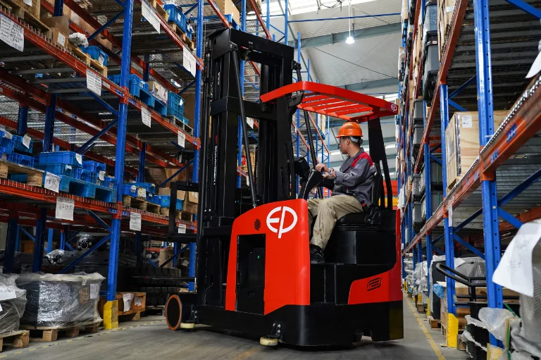 Forklift EP Equipment CTL15 - Tampilan 16