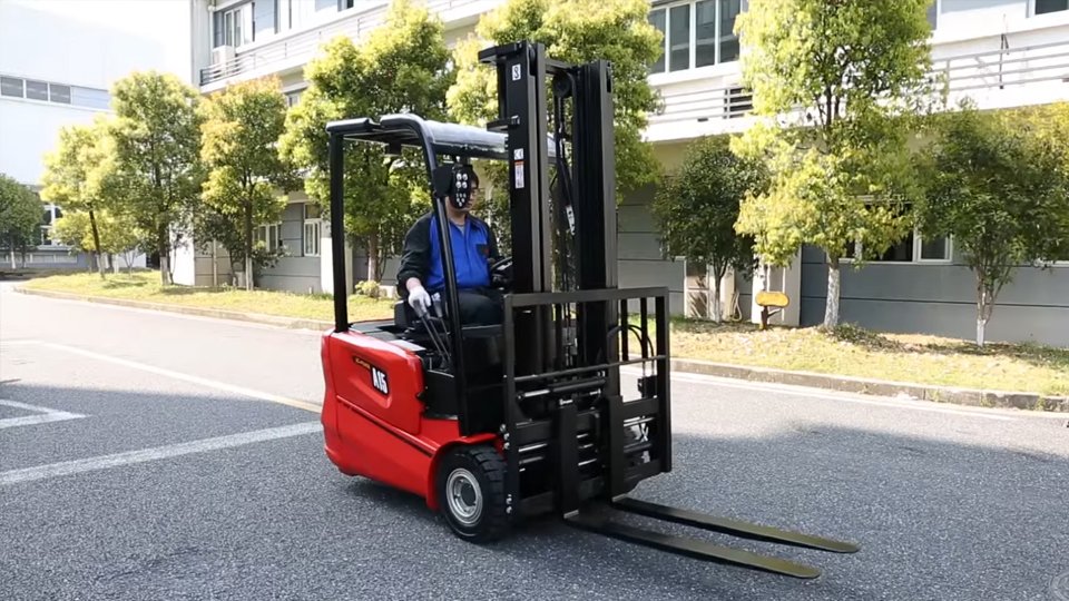 HC Forklift A series 1.3-2.0t(Li-Ion) - Sudut Teknis 10