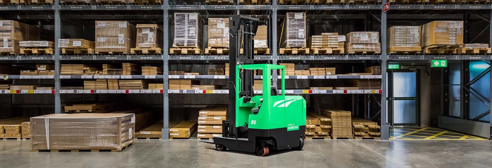 Spesifikasi Teknis HC Forklift X series electric 4-way reach truck (Lithium E-Trucks) Kapasitas 2,000~3,000kg