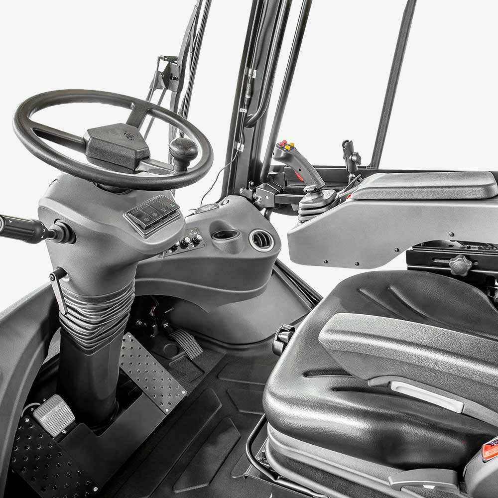 HC Forklift X Series Reachstacker 45t - Sudut Teknis 2