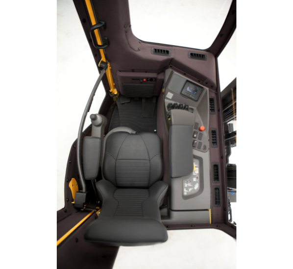 TCM RTN 140 Narrow-Chassis Heavy-Duty Reach Truck (1.400 kg) - Tampilan 4
