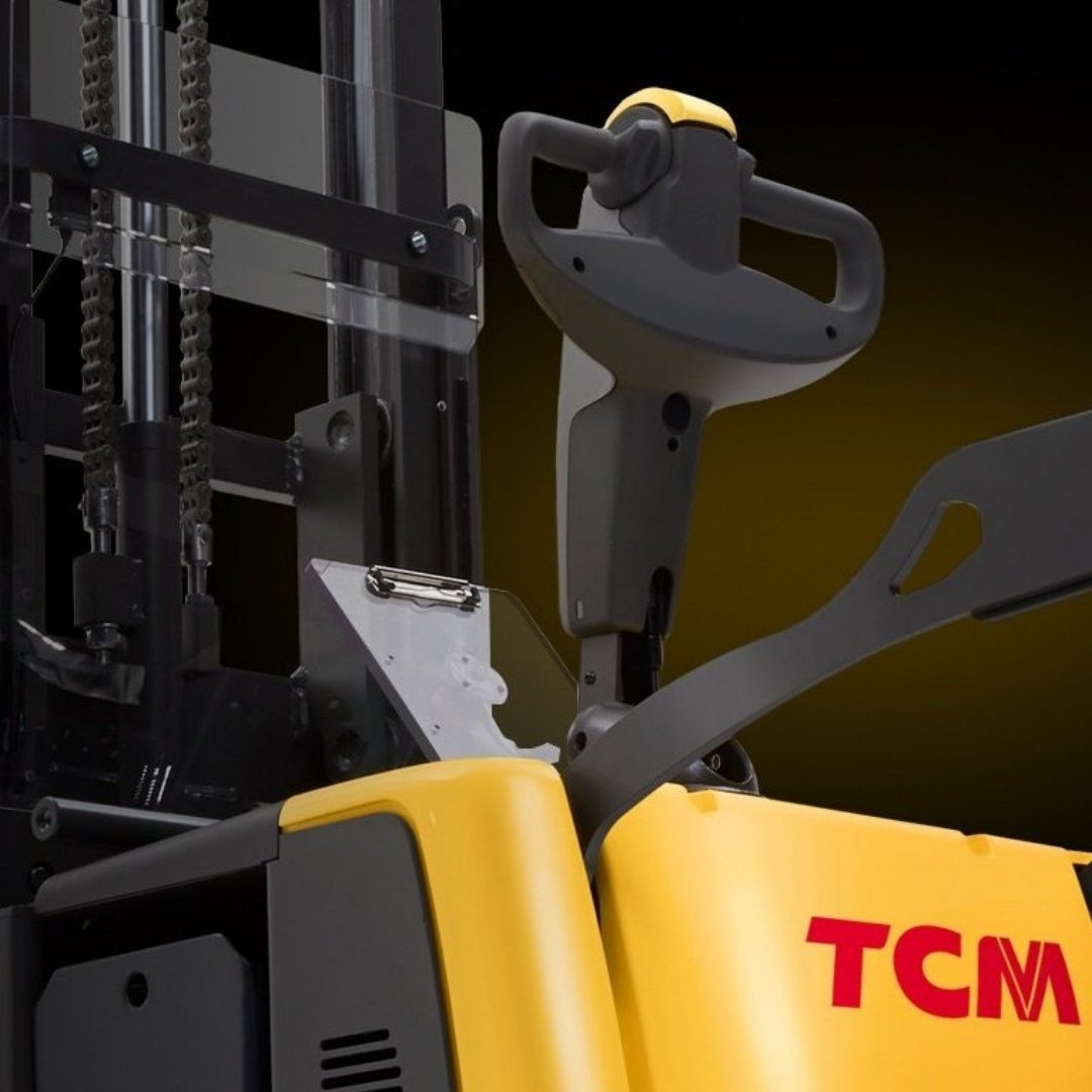 TCM SRO16I-N2 Stand-In Heavy-Duty Stacker Truck (1.600 kg) - Tampilan 6