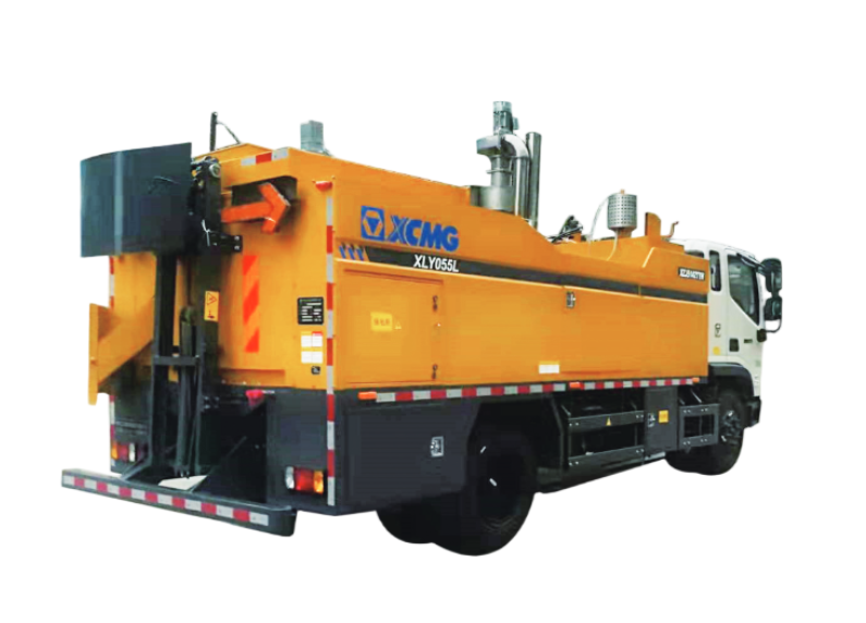 XCMG XLY055L Pavement Maintenance Vehicle Indonesia